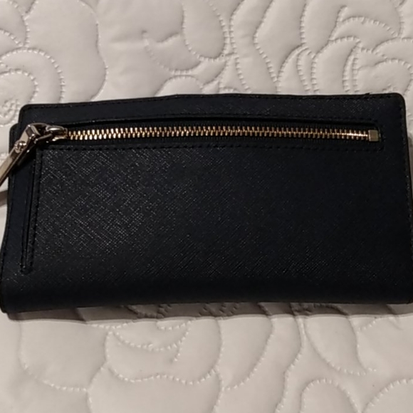 Kate Spade - Picture 3 of 6